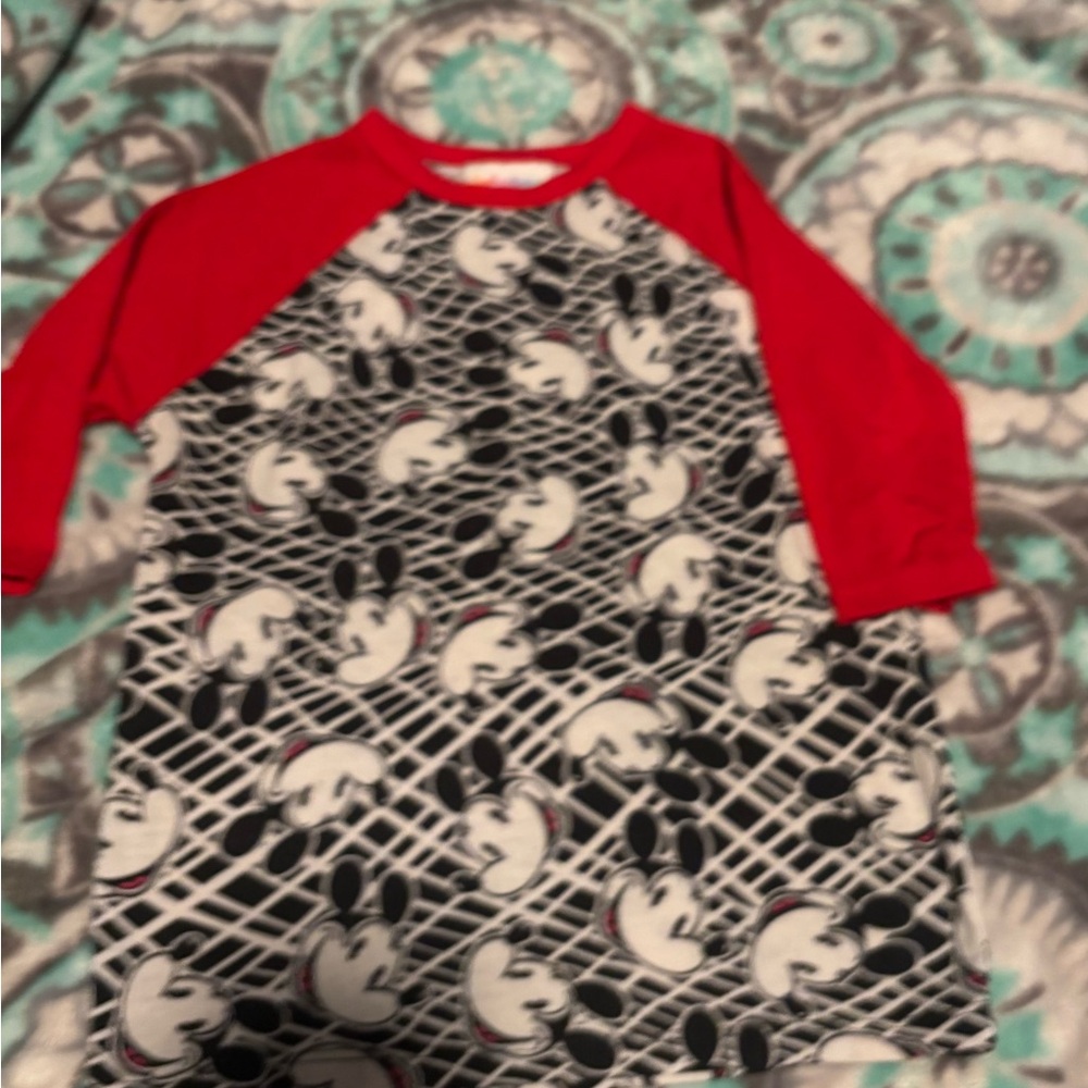 LuLaRoe Red and Black Graphic Raglan Top